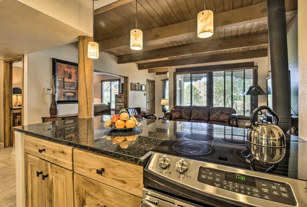Adobe-Style Abode With Amenities - Walk To Plaza! Appartement Santa Fe Buitenkant foto